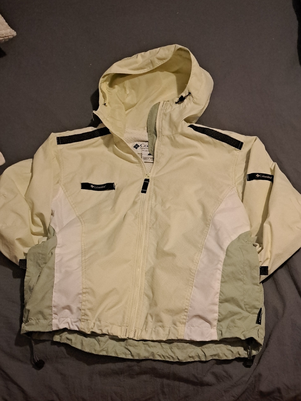 Beautiful Columbia Windbreaker